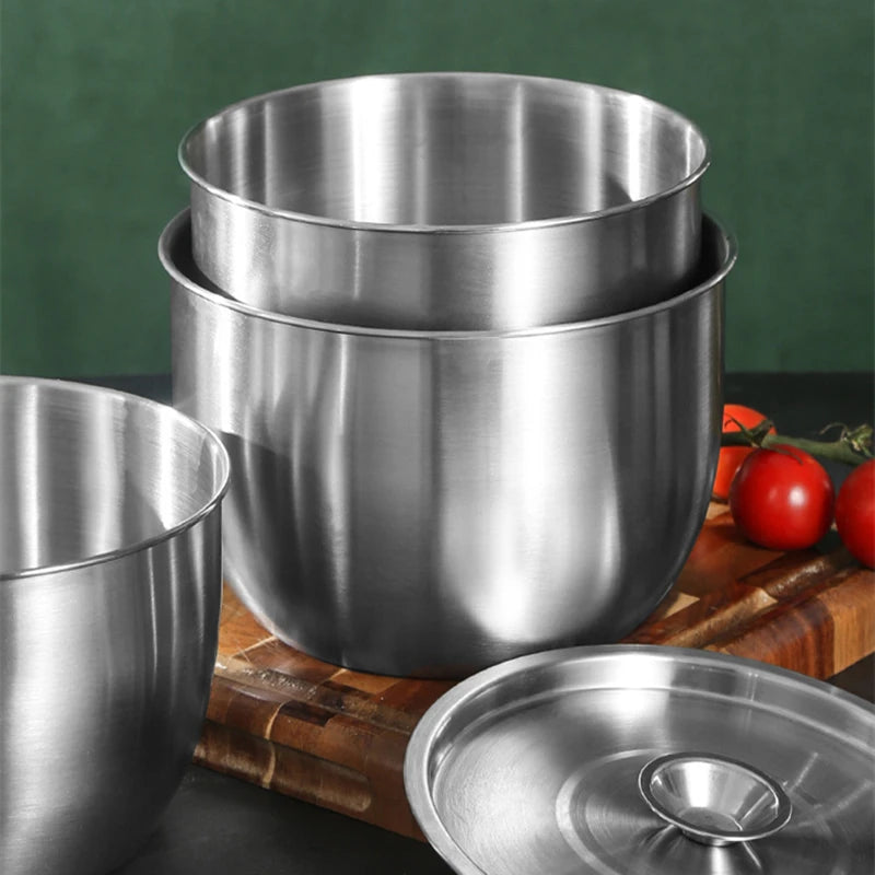 Stainless Steel Mixing Bowl with Lid – Versatile Salad, Stirring & Food Storage Container