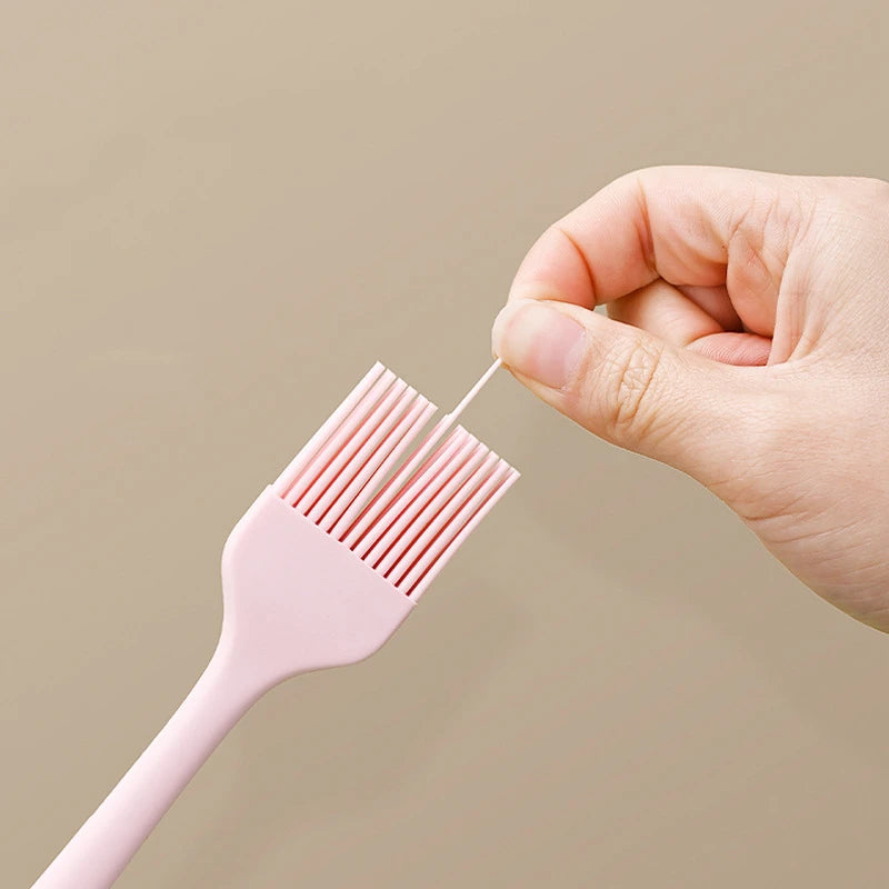 Short or Long Silicone Baking Oil Brush – Heat Resistant Pastry, Pizza and BBQ Cooking Tool