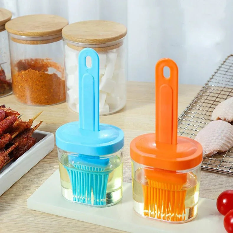 Silicone Oil Brush with Portable Bottle – High Temperature Resistant Baking and BBQ Tool