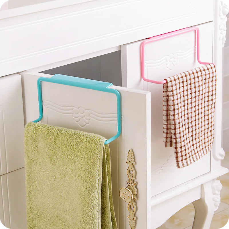 Cabinet Door Towel Rack – Multi-Functional Plastic Hanger for Kitchen Storage