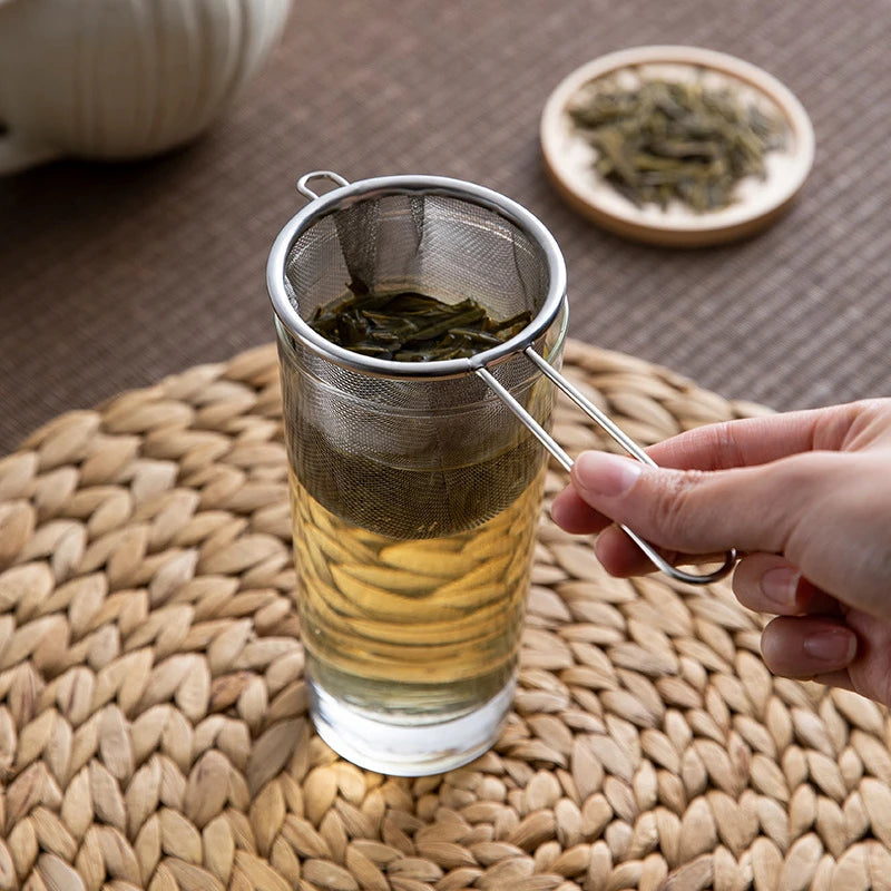 Stainless Steel Tea Infuser with Handle – Fine Mesh Strainer for Loose Leaf Tea and Coffee
