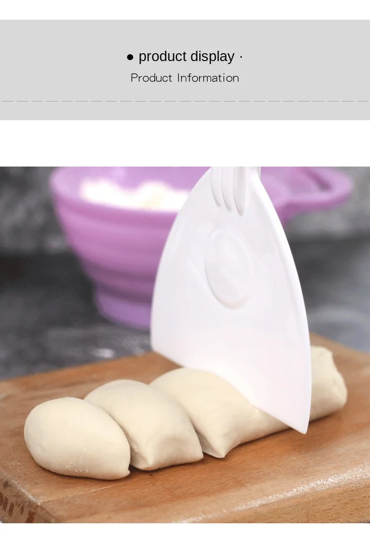 Plastic Cake Knife and Dough Scraper – Soft Scratch Board for Baking, Butter, and Chocolate