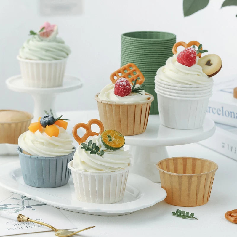50pcs Gold Muffin Cupcake Liners – Oilproof Baking Cups for Weddings, Parties and Events