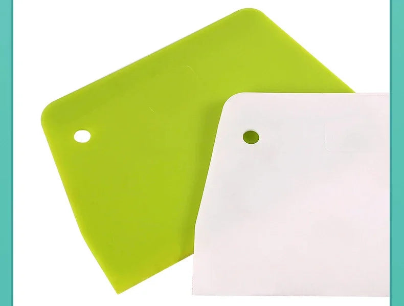 2PCS Plastic Dough Scraper and Pastry Cutter Set – Baking and Cake Decorating Tools