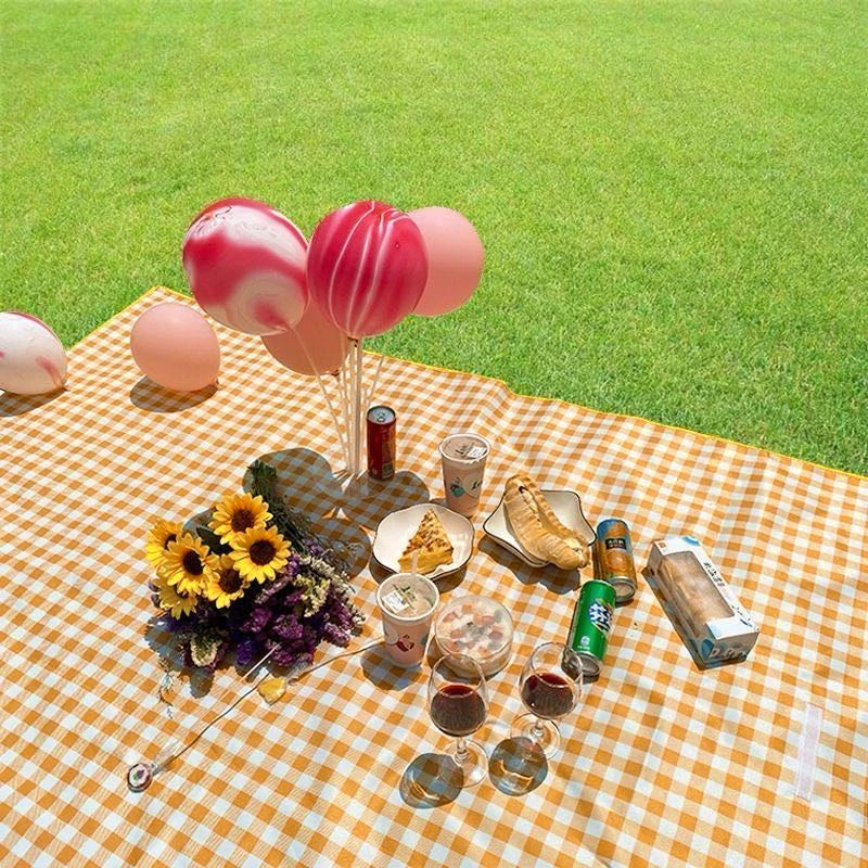 Yellow Waterproof Camping & Picnic Mat – Double-Sided Aluminium Sleeping Pad for Outdoor Use