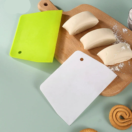 2PCS Plastic Dough Scraper and Pastry Cutter Set – Baking and Cake Decorating Tools